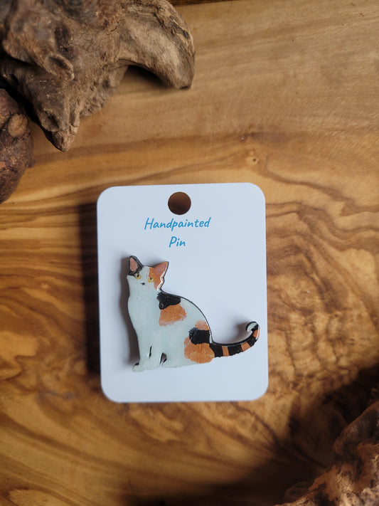 Hand-painted wooden cat pin badge. White dillute Calico cat