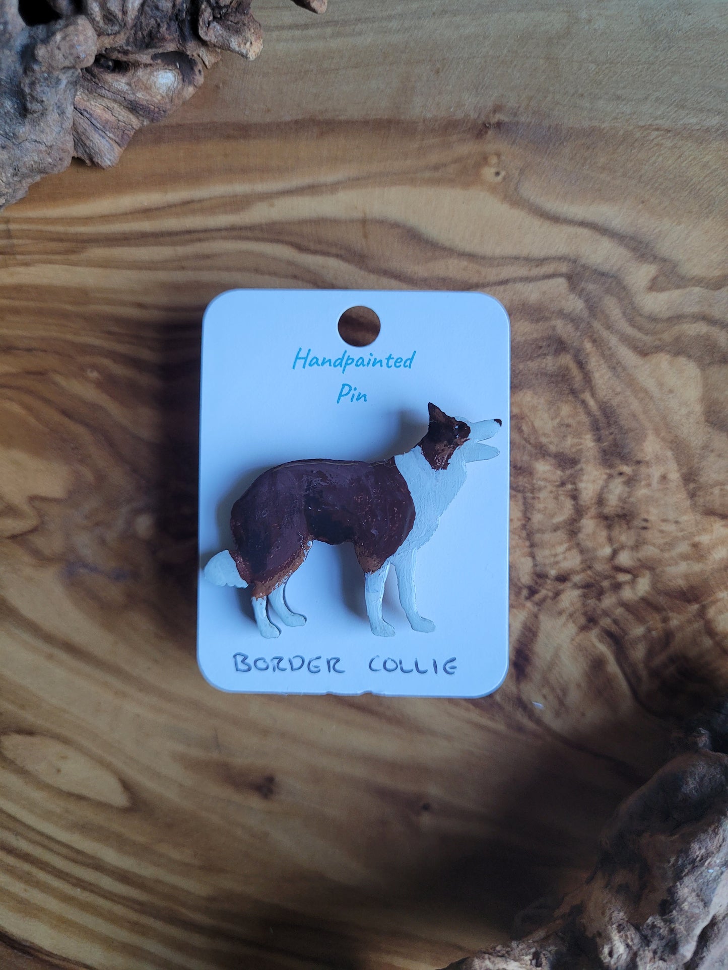 Hand-painted Wooden Chocolate Red Tri Coloured Border Collie Pin Badge