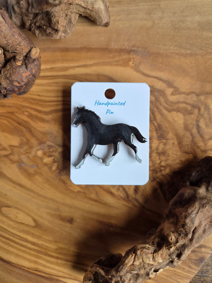 Hand-painted horse shaped wooden pin badge.  Black with white socks and blaze colour