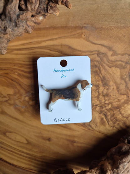 Hand-painted, tri coloured Beagle dog pin badge painted on wood